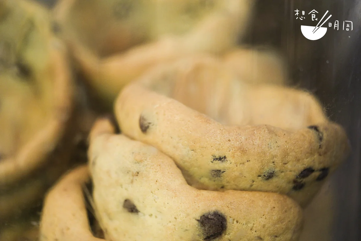 老闆重視每個細節，由曲奇雪糕杯以及軟糖等，都由店內自家製作。