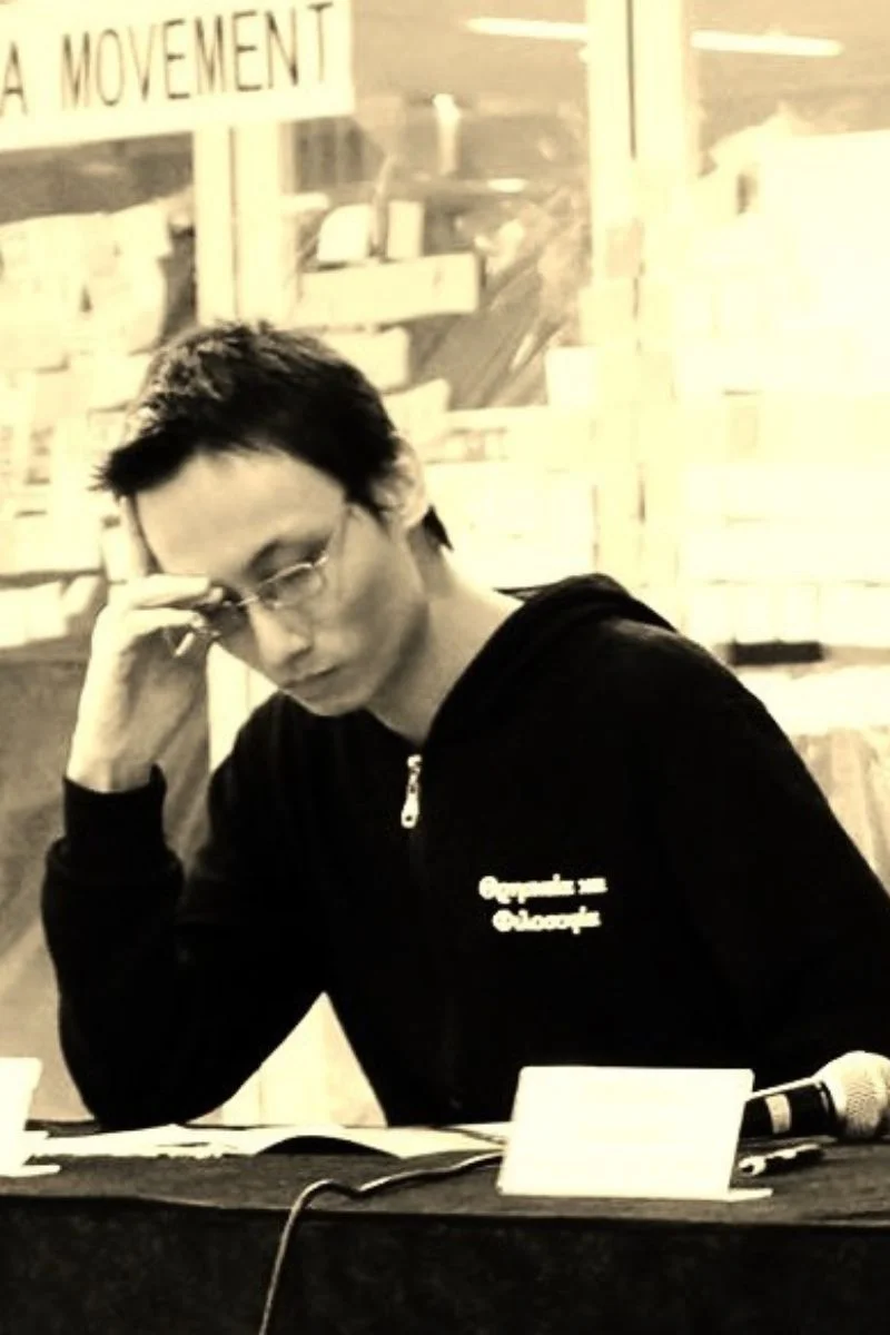 影評人Bruce Lai平日需要做大量資料搜集，認為AI只是工作助手。（圖片由受訪者提供）