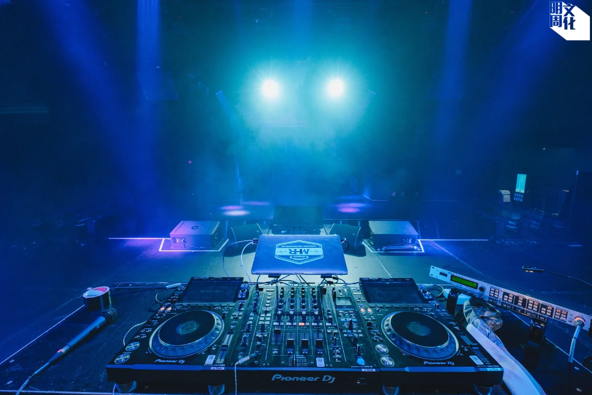 Portal空間可靈活配合不同活動 形式，除音樂會外，亦可舉辦發 布會、見面會甚至體育活動。