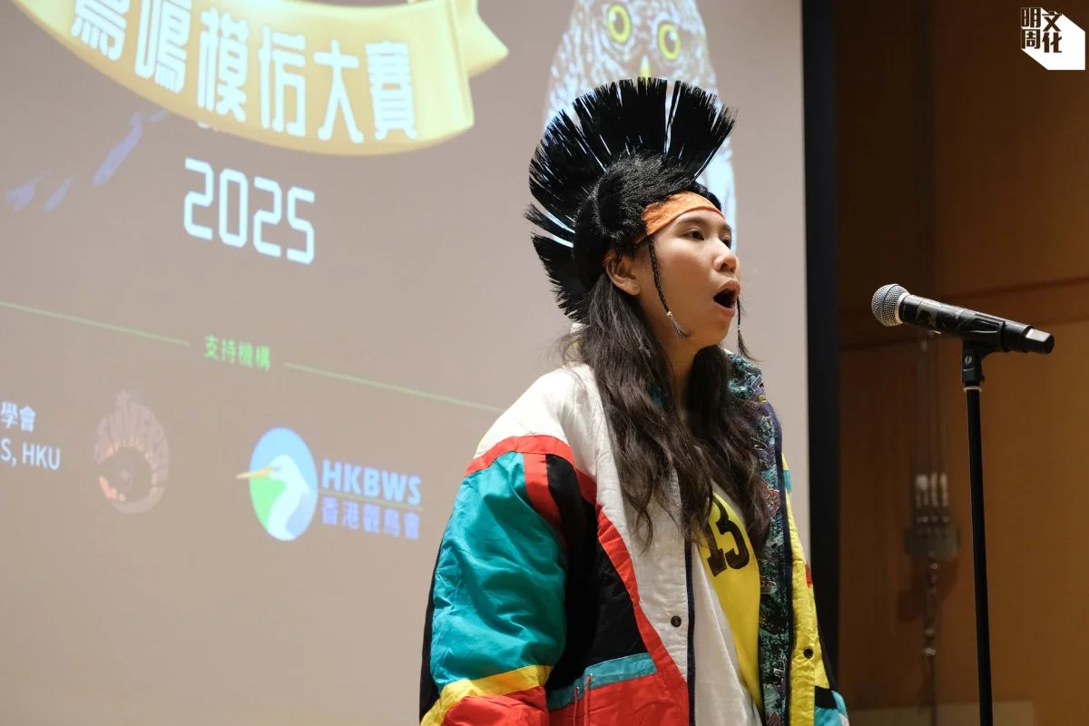 十三號選手「了哥嘅朋友初鳥」頭戴自製黑色鳥冠,最終奪殿軍。