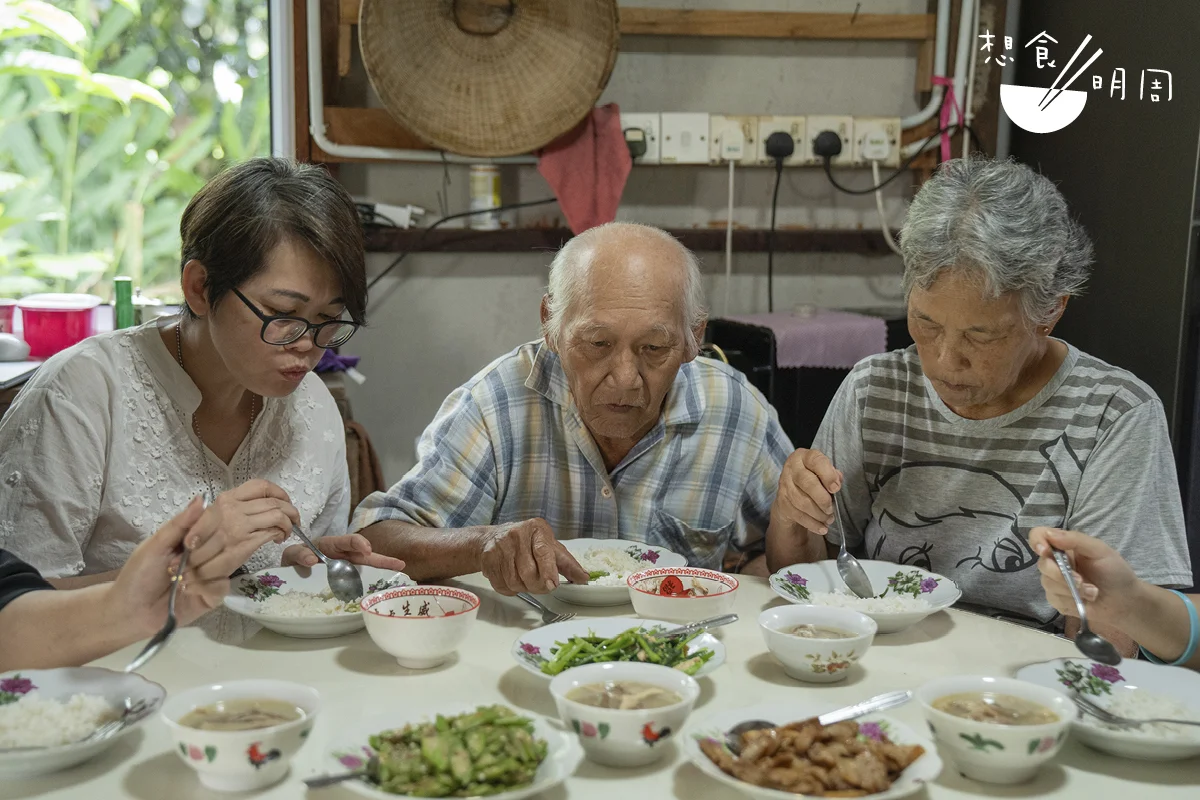 胡椒園承載了許多砂拉越華人的珍貴回憶,對楊氏一家而言,胡椒更是凝聚家人團聚的橋樑。