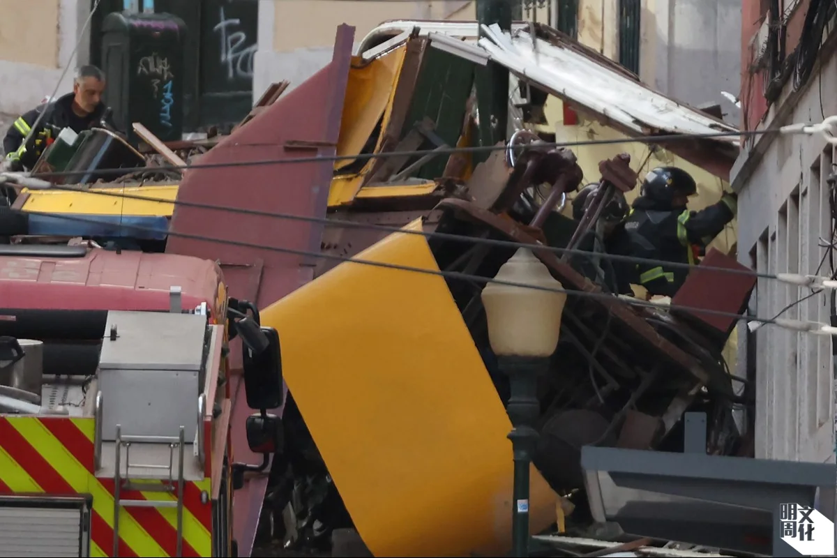 意外發生後多人參與救援