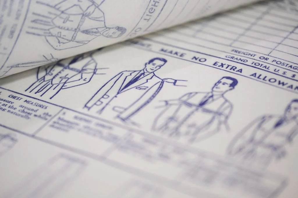 有50年歷史的度尺紙，依然沿用至今。