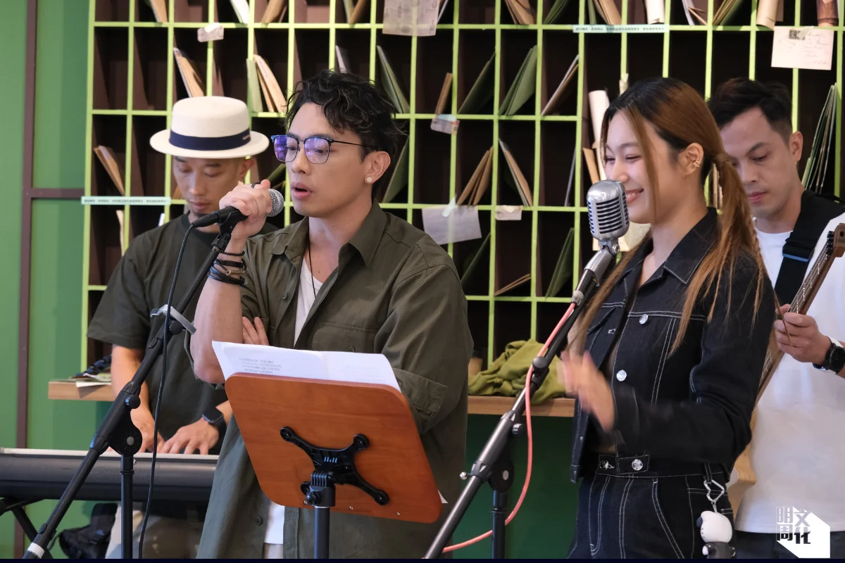 八月初Nowhere Boys在概念店舉行小型音樂會，當日嘉賓是歌手黃淑蔓，現場演唱多首歌曲。