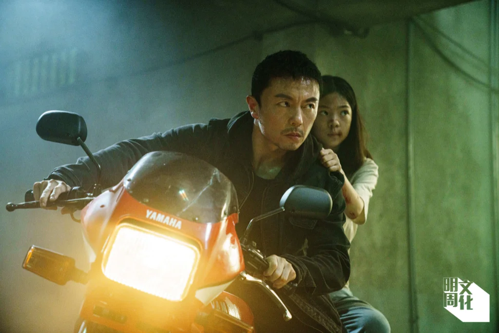 童星出身的謝苗以動作巨星李連杰「御用兒子」的角色為人所知，如今他也在《火遮眼》「榮升父親」，為影迷津津樂道。