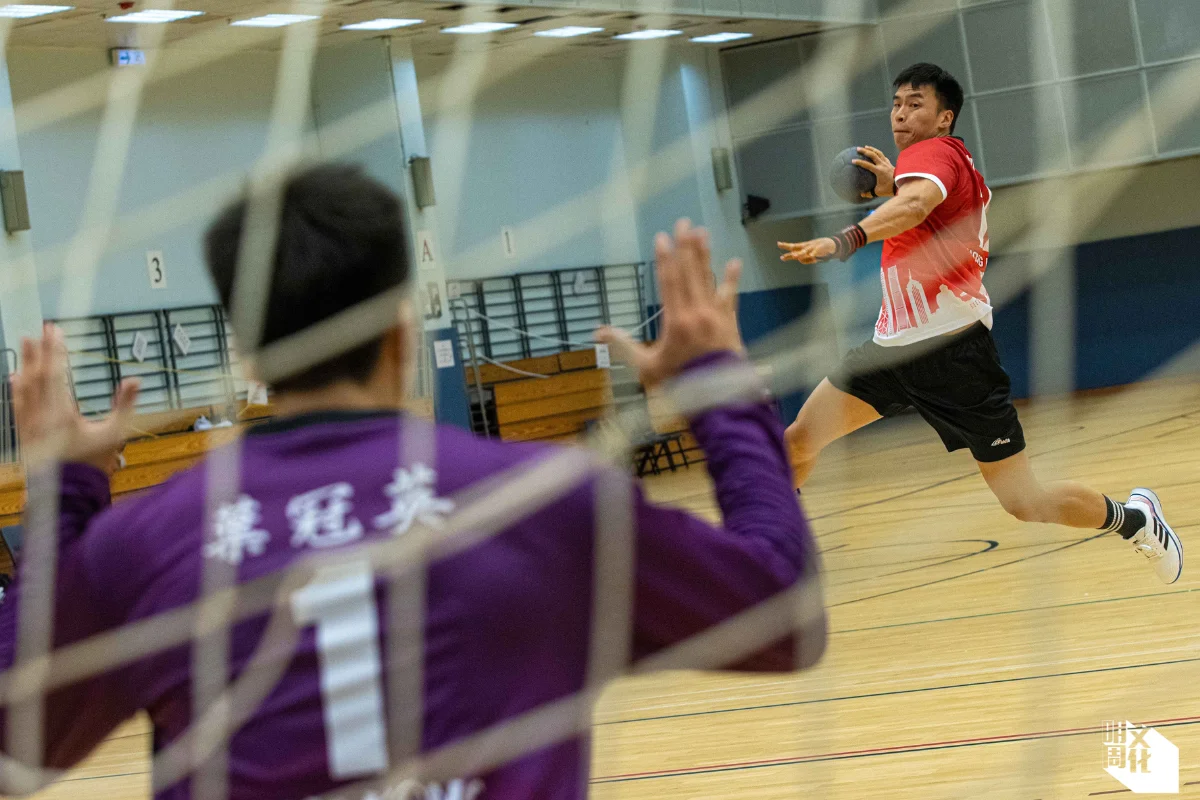 12號控球葉冠雄 