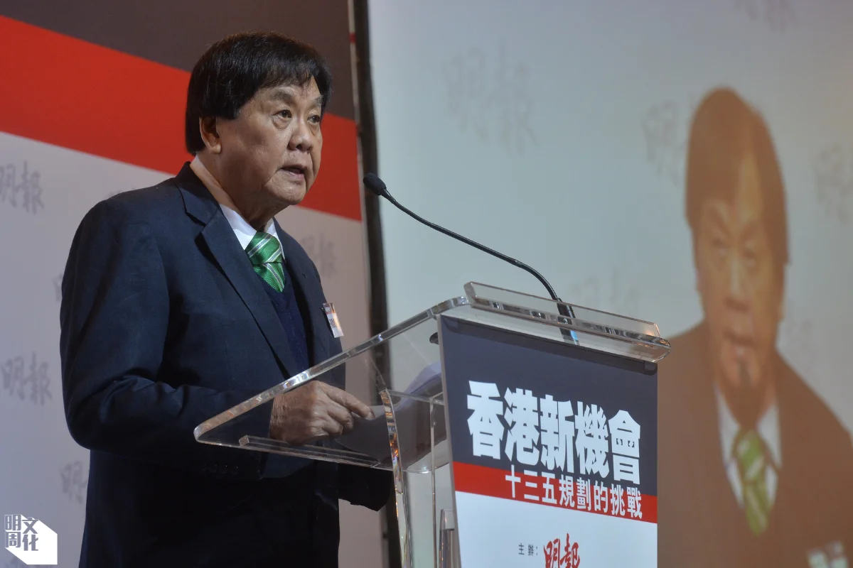 張曉卿心繫家國