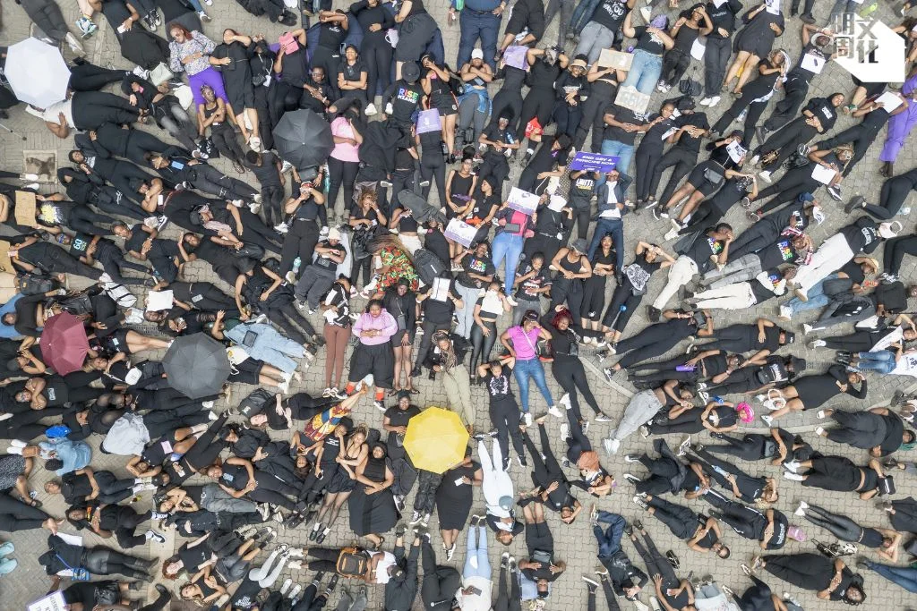 %e6%a9%ab%e5%80%92%e7%9b%b8logo