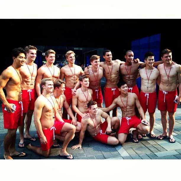 1045221_486811784731211_327435259_n