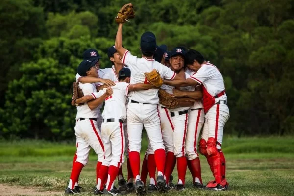 13327426_1163420520376772_4073299712923849007_n-600x400