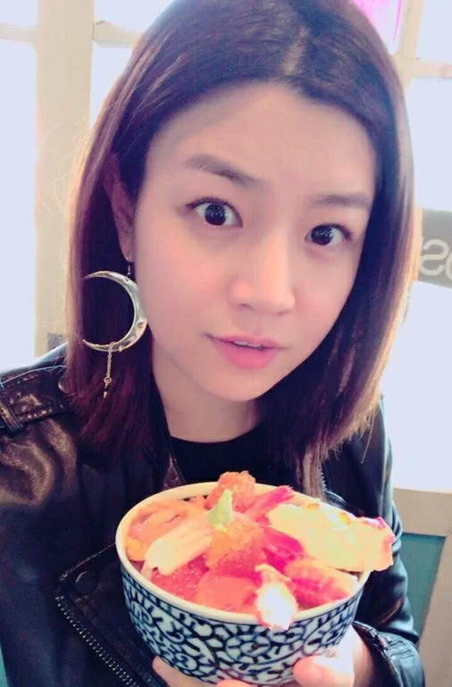 504b64a3gy1ffcv7jg80kj20e20m80xs