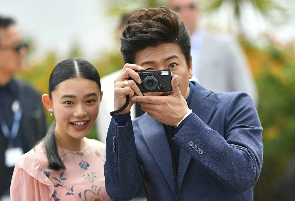 6b7c5633ly1ffpuh9ej6ej20sg0jftei