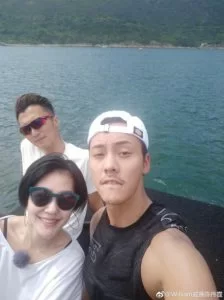 6613c235gy1fjk675ucqlj22qf3nix6s