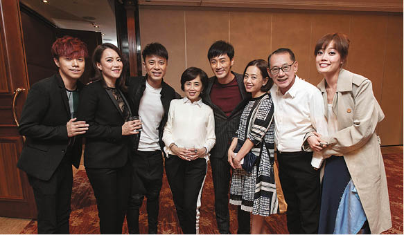 林峯昔日跟英皇上下如同家人，雖然大家不再合作，但關係不變。　