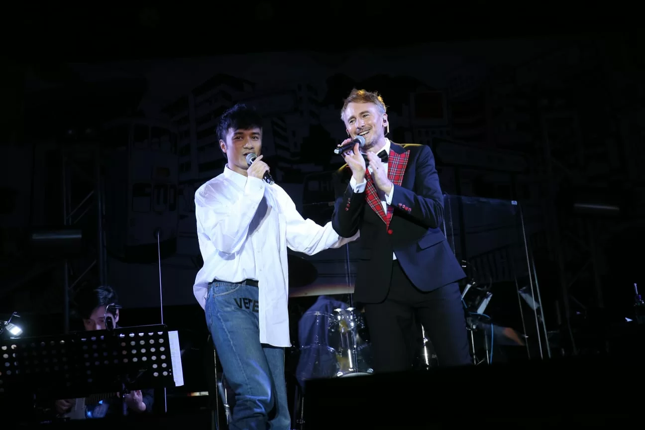 ea69cbed-1e21-4f84-974c-a864a8499da2