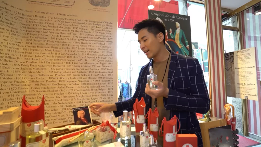 世界上第一瓶古龍水於科隆延生，古龍水的Cologne亦是由此演變出來。 