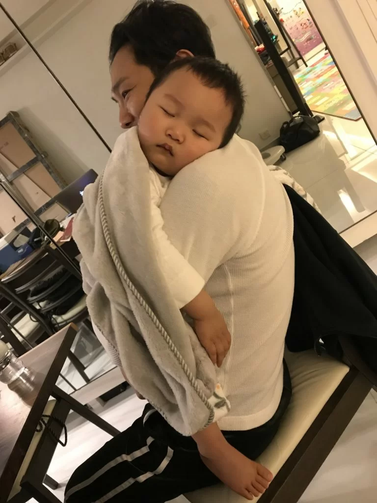 囝囝最喜歡聽杜德偉唱搖籃曲