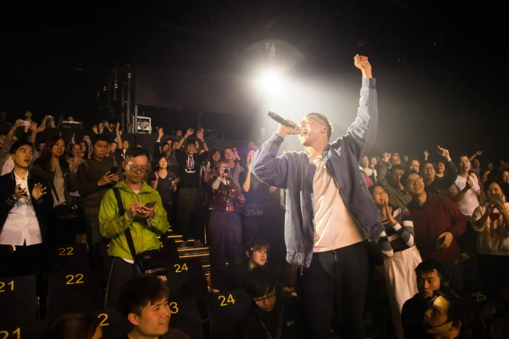 RubberBand近期亦有為電影《逆流大叔》配樂,並且創作了主題曲《逆流之歌》及插曲《大叔情歌》。