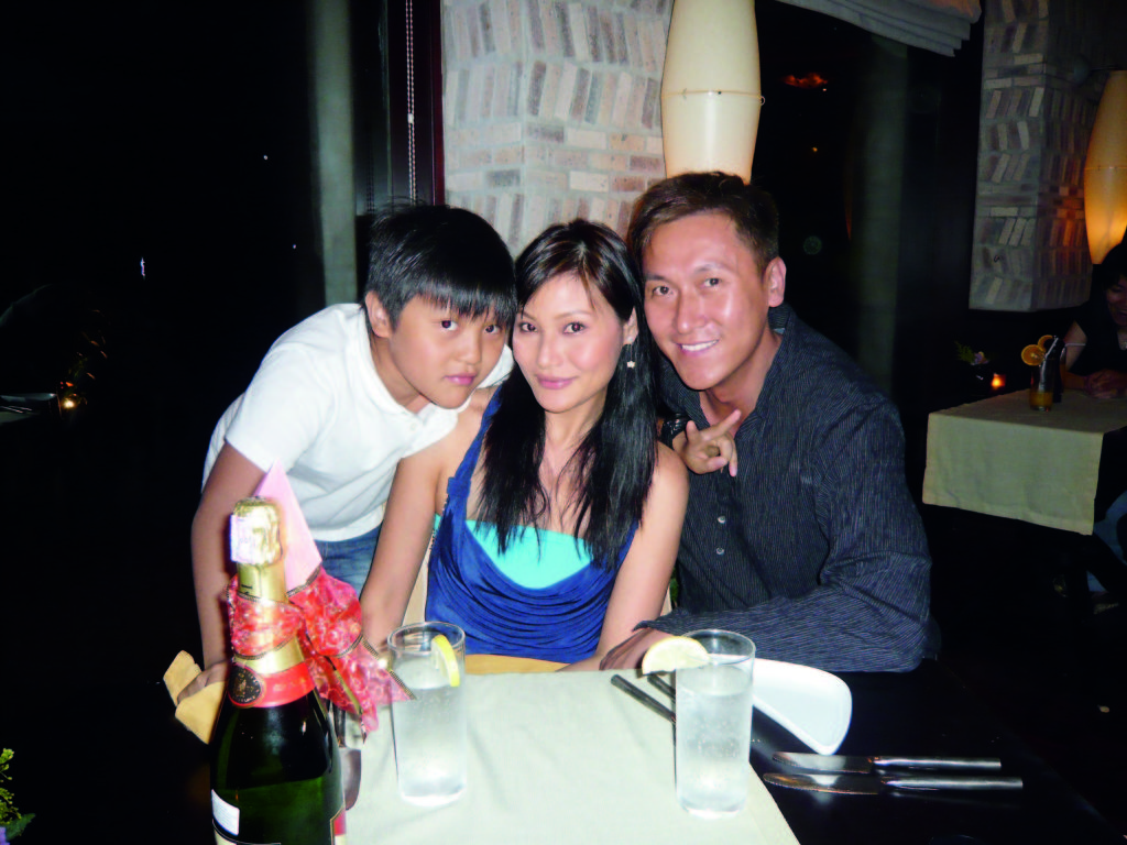 十年前的馬德鐘一家三口