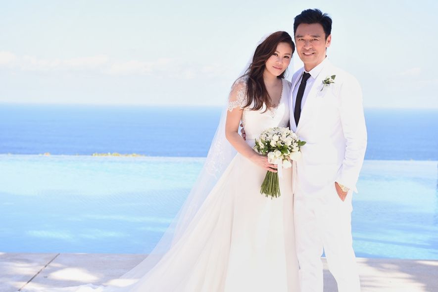 鍾鎮濤與范姜一四年在巴峇舉行婚禮