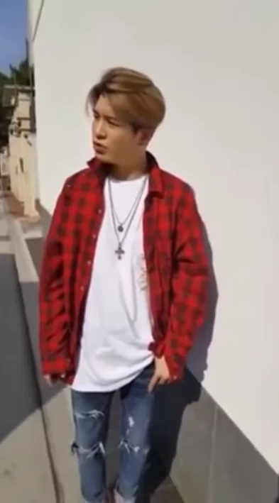 姜成勛在街頭拍的影片被瘋傳兼炮轟，原因是姜成勛的態度問題。