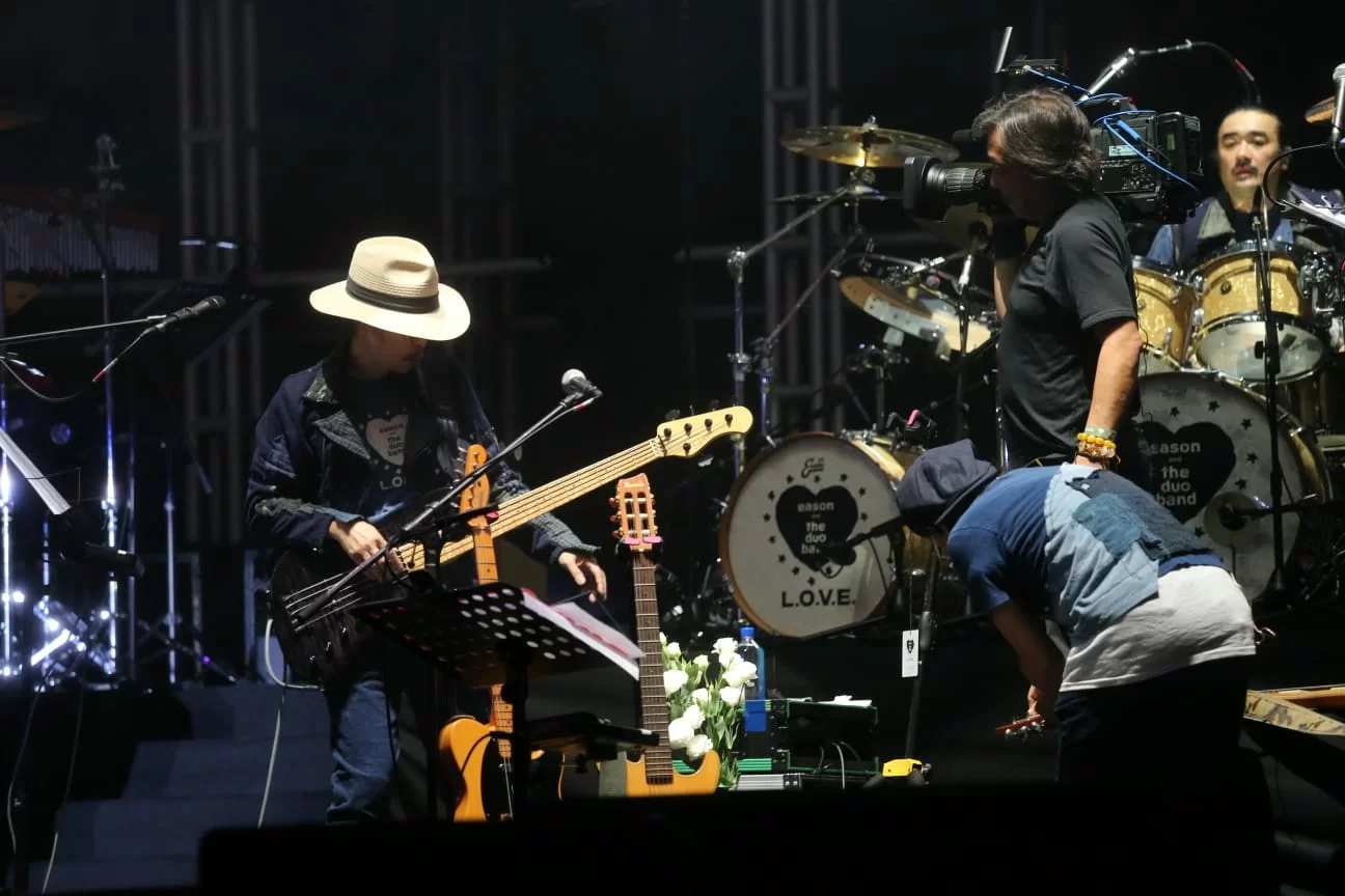 aded5cad-d7d8-4c87-a4f9-f63d5213b360