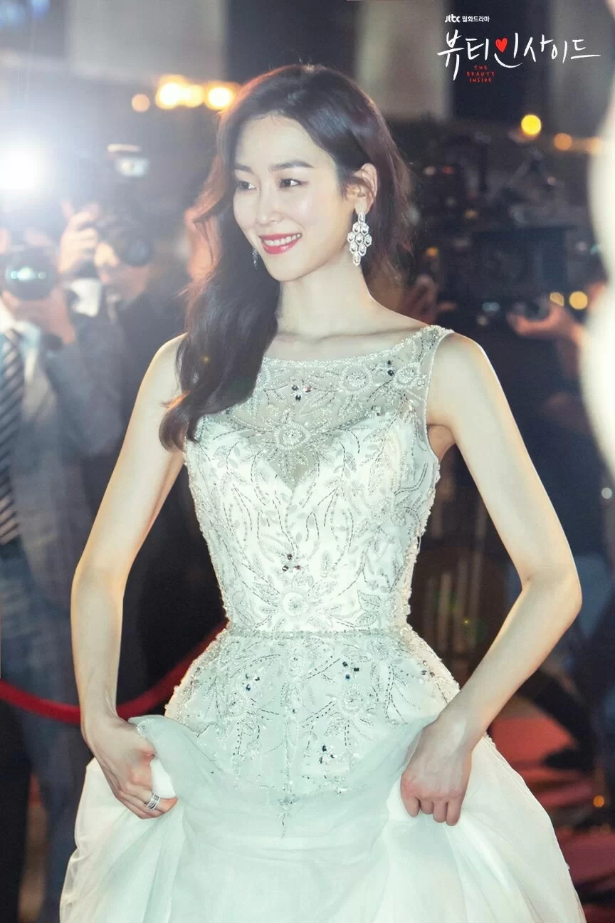 徐玄振在劇中飾演巨星