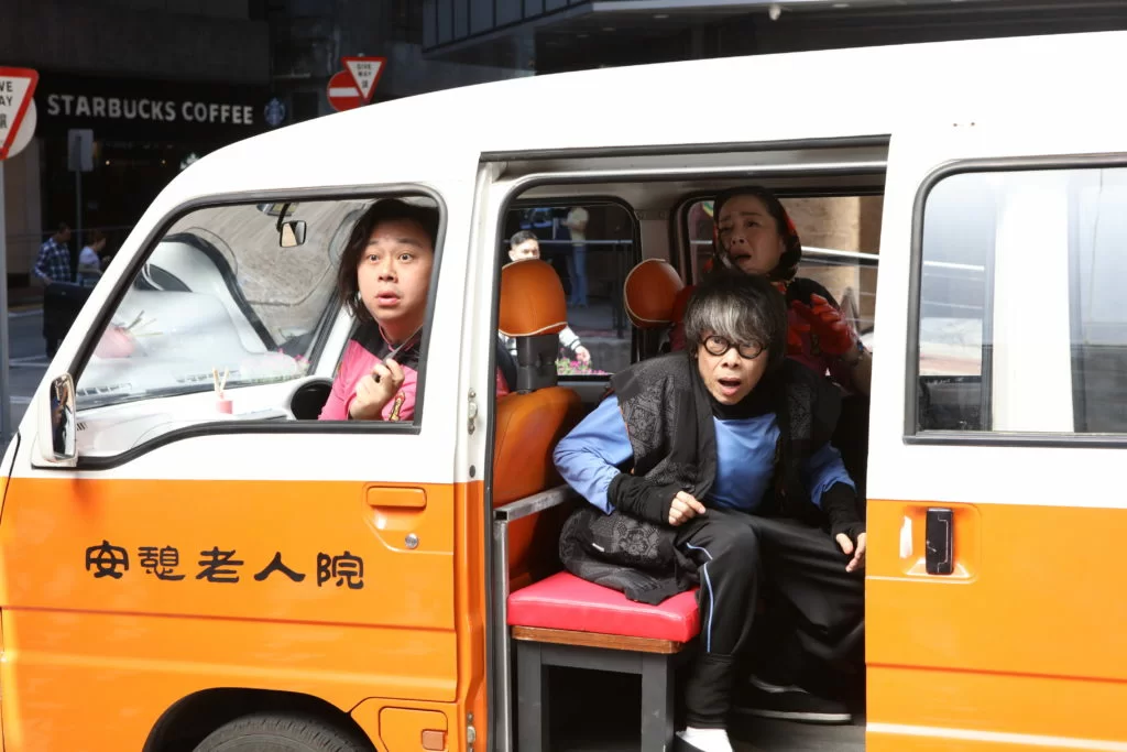 泰迪羅賓戲中擔任演員及監製角色,眾演員合作得很開心。