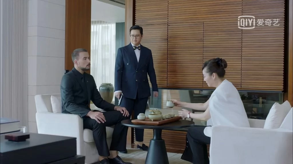 恬妞指女兒劇中飾演其保鑣,她性格太怕羞了,今次合作網劇是第一次,也是最後一次。