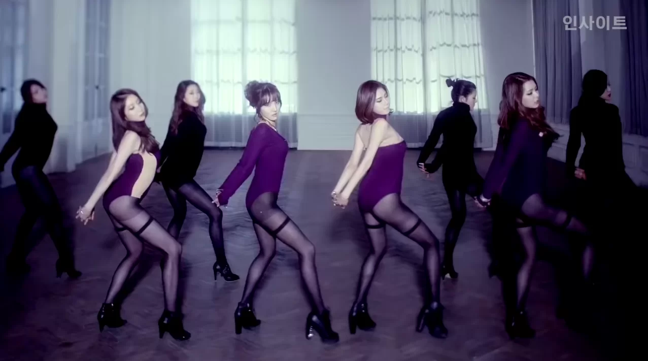 Stellar經歷多次成員變動，活動七年先後有四名成員離隊。