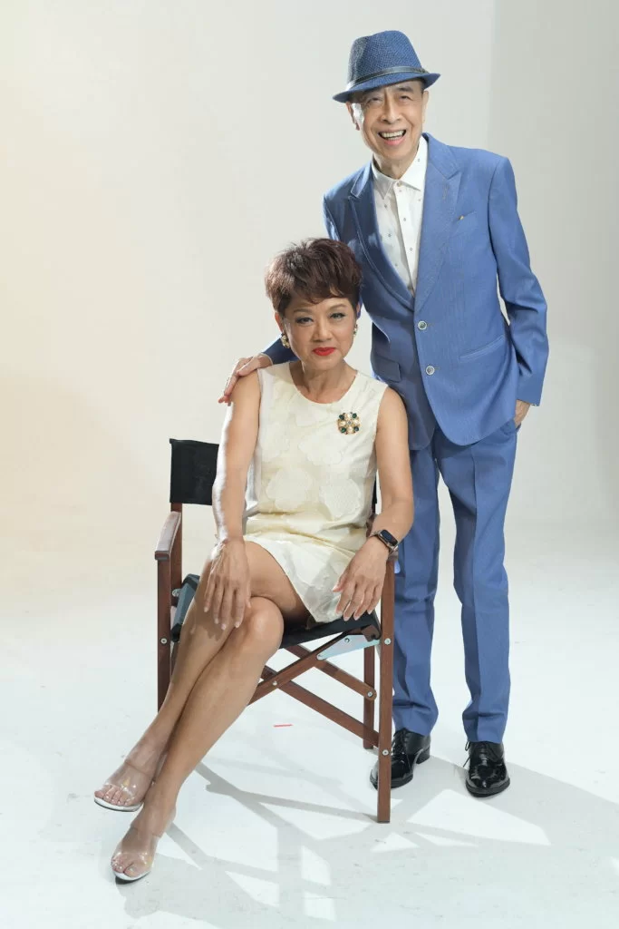 葉麗儀與葉振棠已揀選了多首合唱金曲,包括《願你待我真的好》及《笑傲江湖》等金曲。