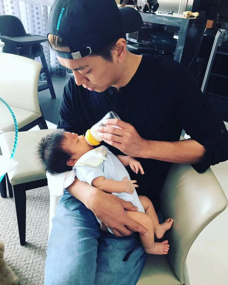 黎諾懿表示希望有日仔仔不用再飲夜奶，讓一家人可以一覺瞓天光。