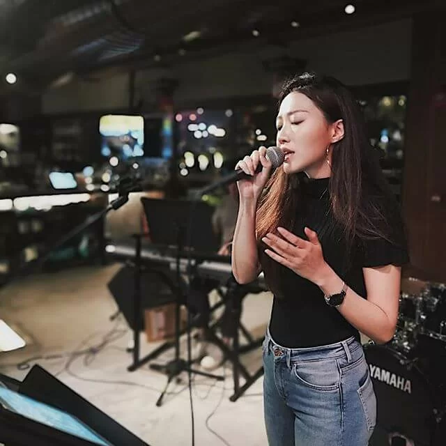 33473550_211317896353377_8537986941080043520_n