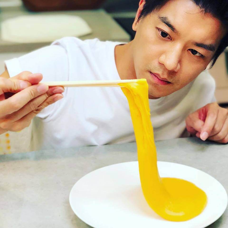 入得廚房的他，稍後會到不同國家為TVB拍攝烹飪節目。