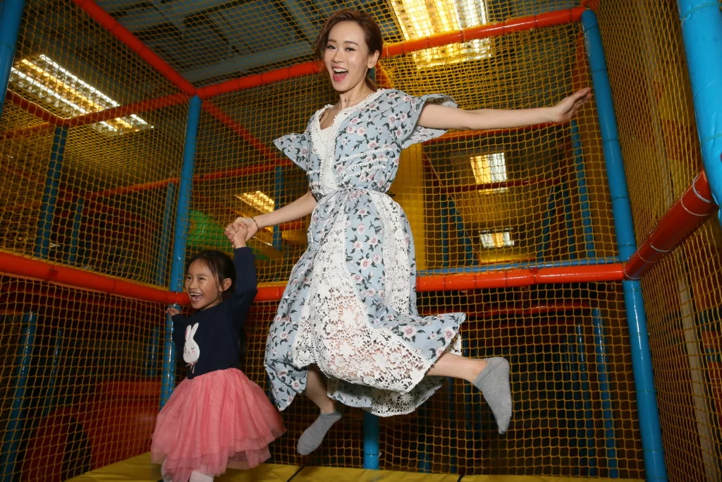 女兒是思琦的一切，她工作怎樣辛苦，也會抽時間陪她玩。