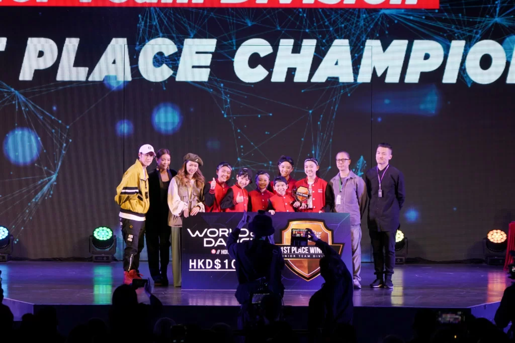 在World Of Dance奪香港賽區Junior組別冠軍,大家十分興奮。