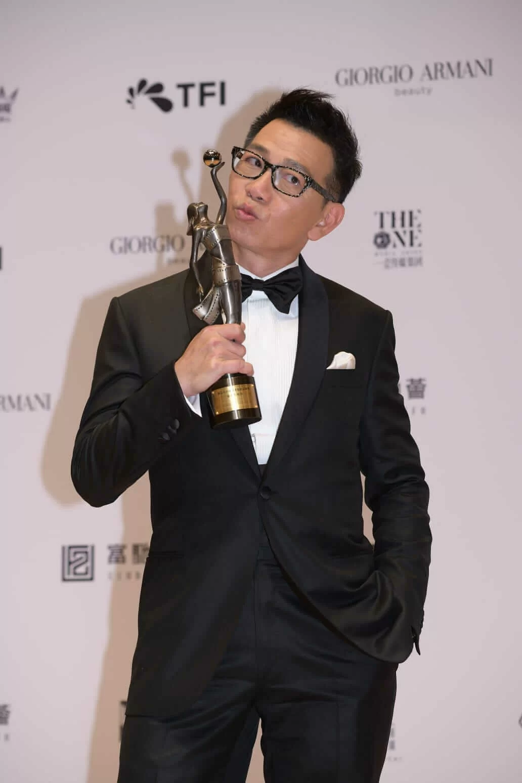 79b8eac4-56a0-4eac-8091-355ae974d878