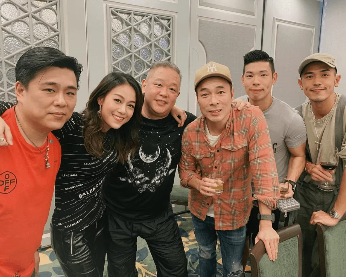 二人當天出席飯局