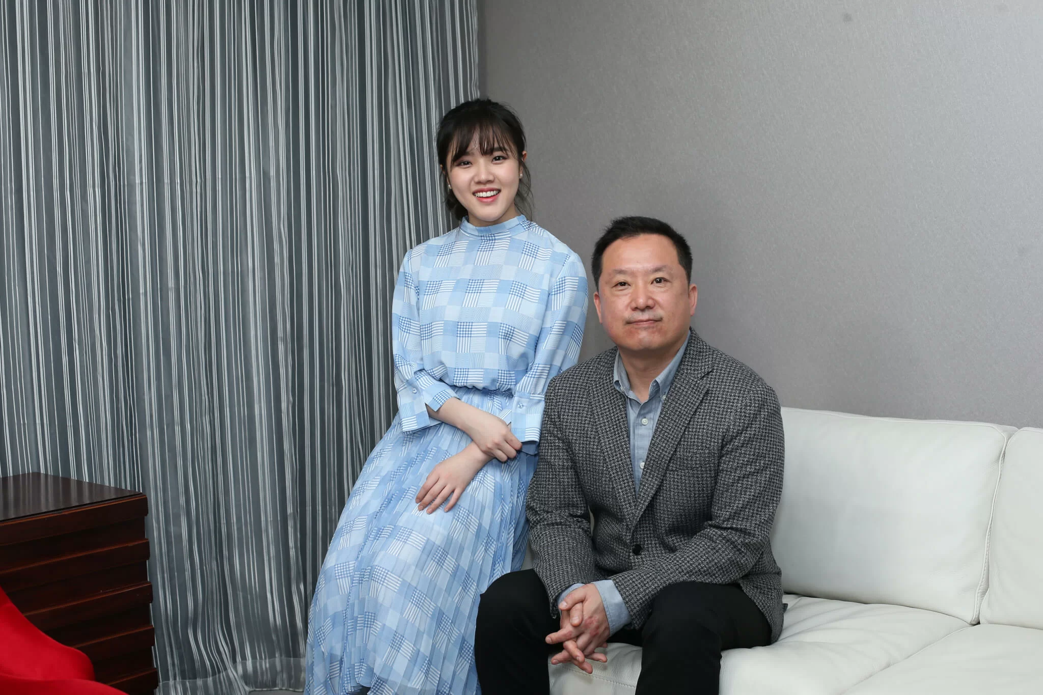 《5時恭候的證人》導演李翰和金香起受訪《明周》