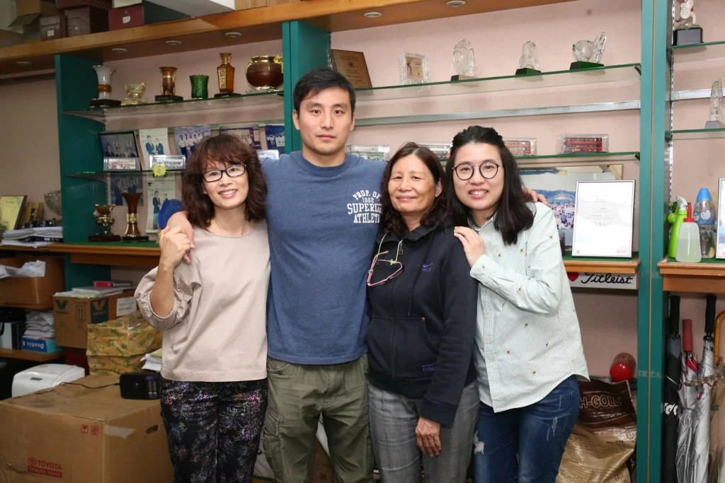 阿頌有嬸嬸、媽媽和姑姐的支持，有信心下月破亞洲紀錄。