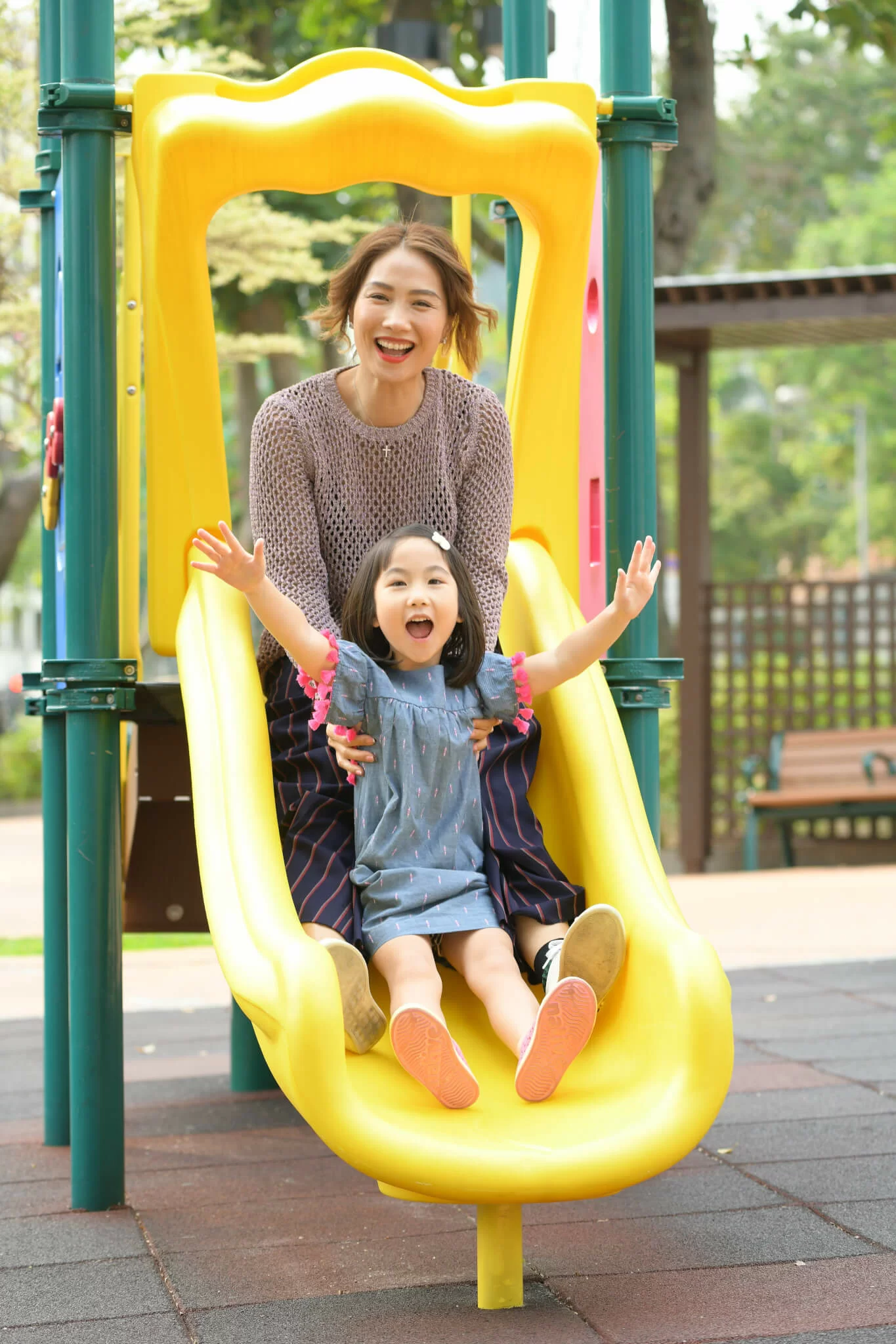 袁彩雲表示女兒快將升小一，性格相當活潑好動。