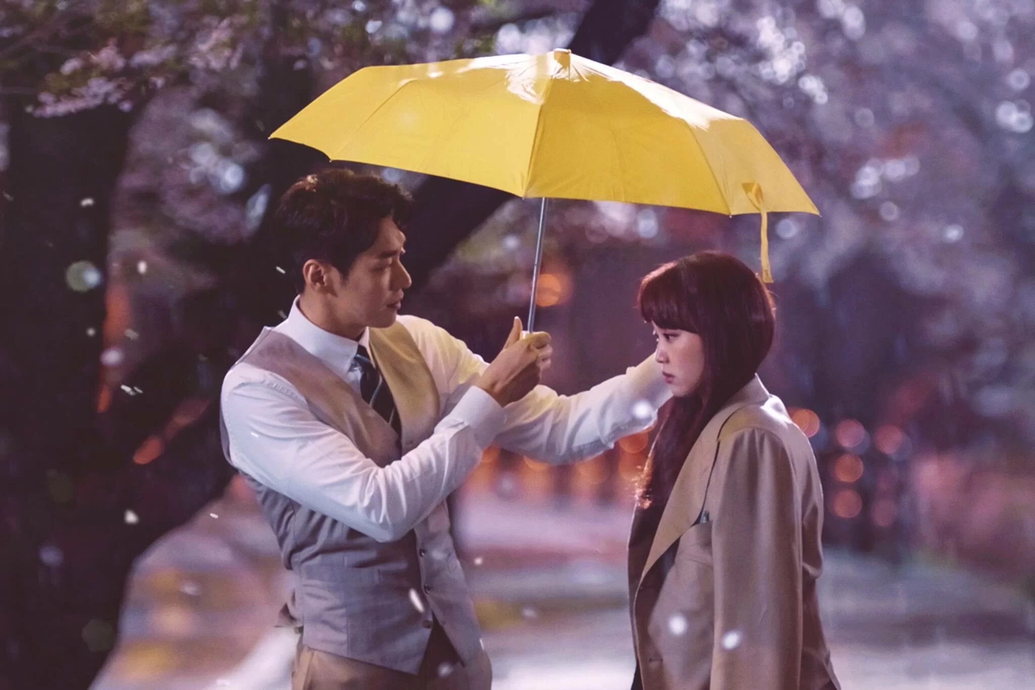 到底兩位主角的關係會怎樣變化？