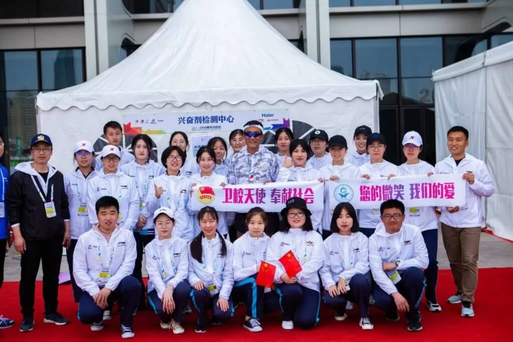 他早前以義工身份參與馬拉松，擔任領跑員，傳遞傷健共融理念。