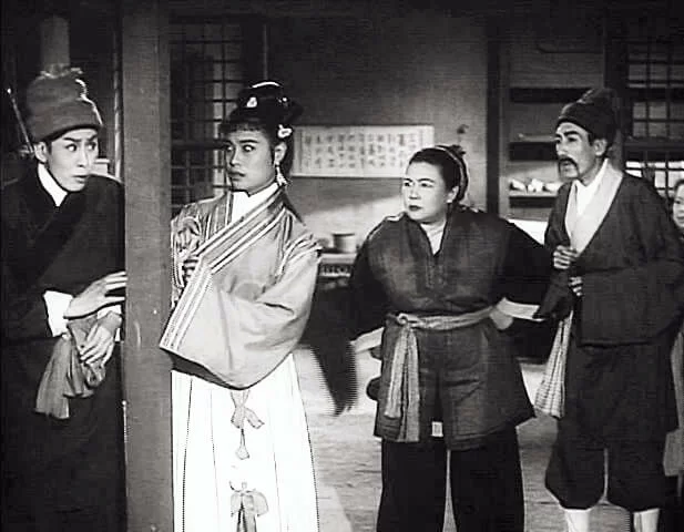 羅艷卿與任劍輝是合作無間的喜劇搭檔。《代代扭紋柴》乃最早的刁蠻媳婦遇上野蠻奶奶。