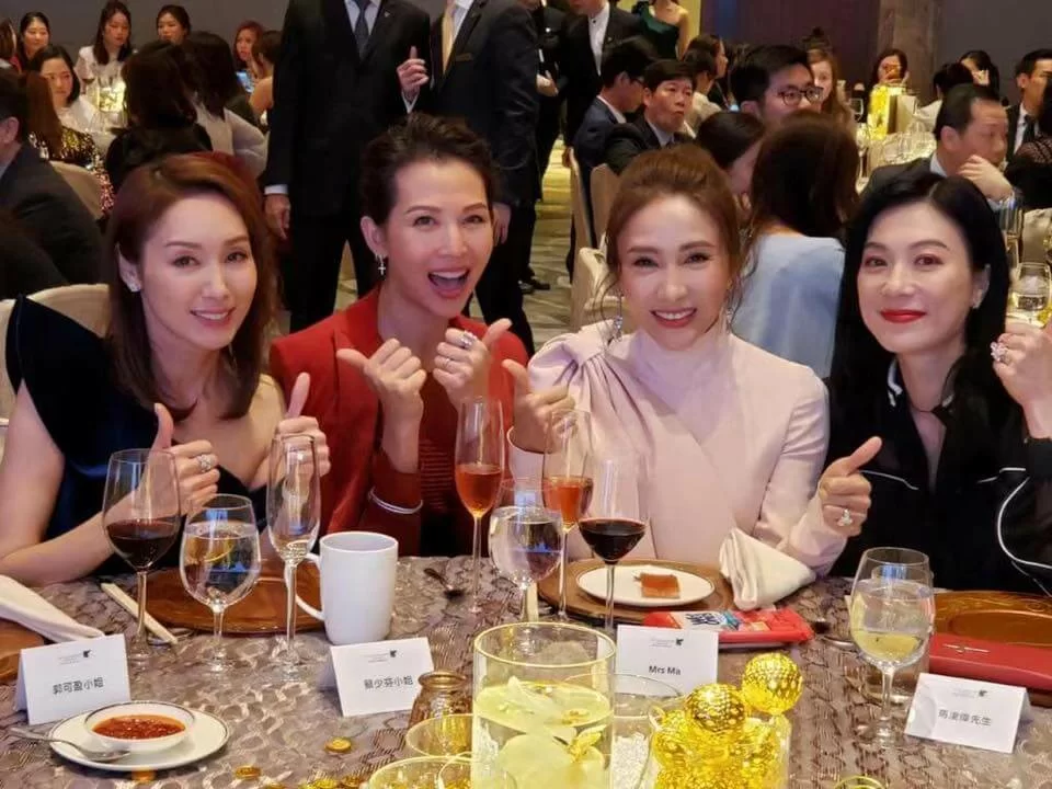 郭可盈、蔡少芬、黎姿、張可頤四位最近重聚,令人懷念當年追劇的日子。