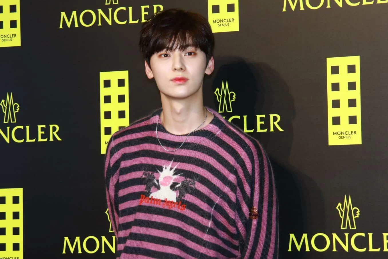 e9526ae8-5f5c-4c03-997a-8d25d7002f2a