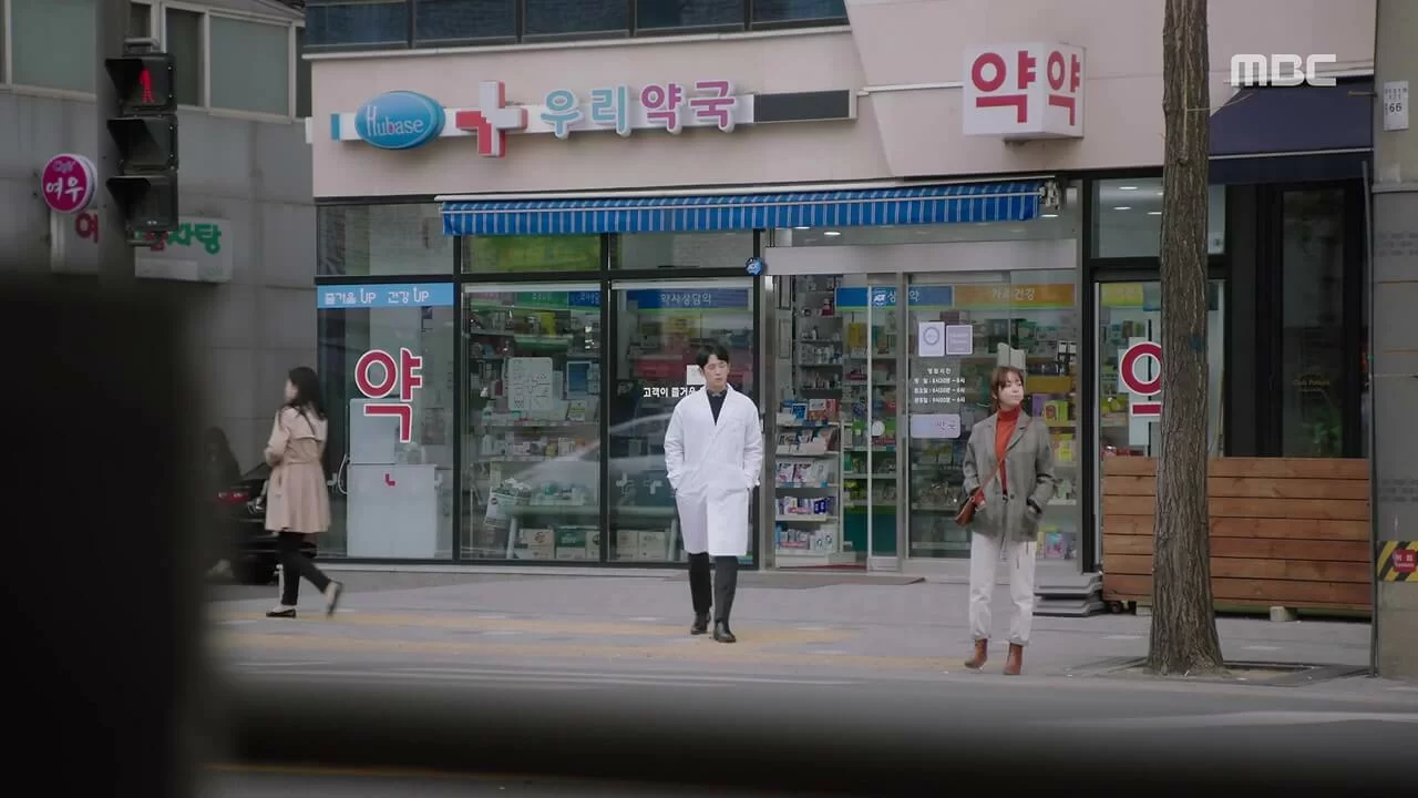 《春夜》位於首爾的拍攝地點也受到關注,不過大家湊熱鬧時緊記別妨礙拍攝呢!