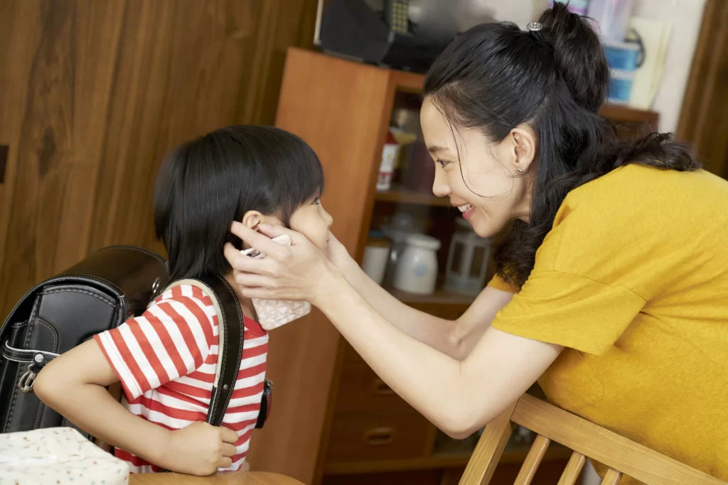 木村佳乃飾演的好媽媽兼好妻子，懂得好好開解兒子，也默默支持丈夫。