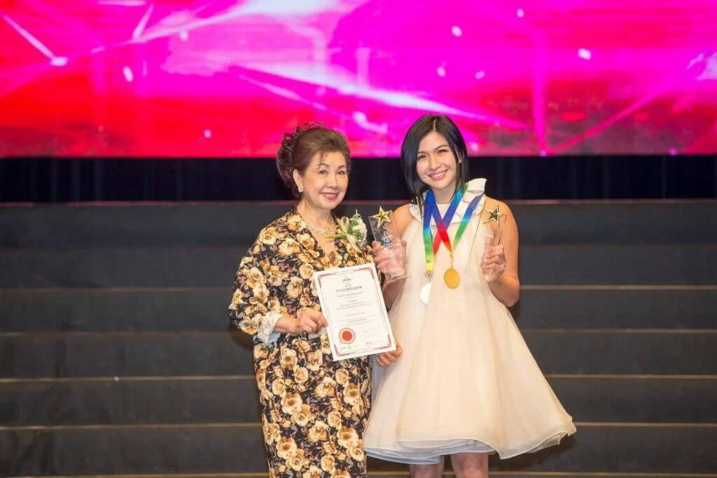 21b224ce-6190-4b6b-9292-fd7d9773aa0e