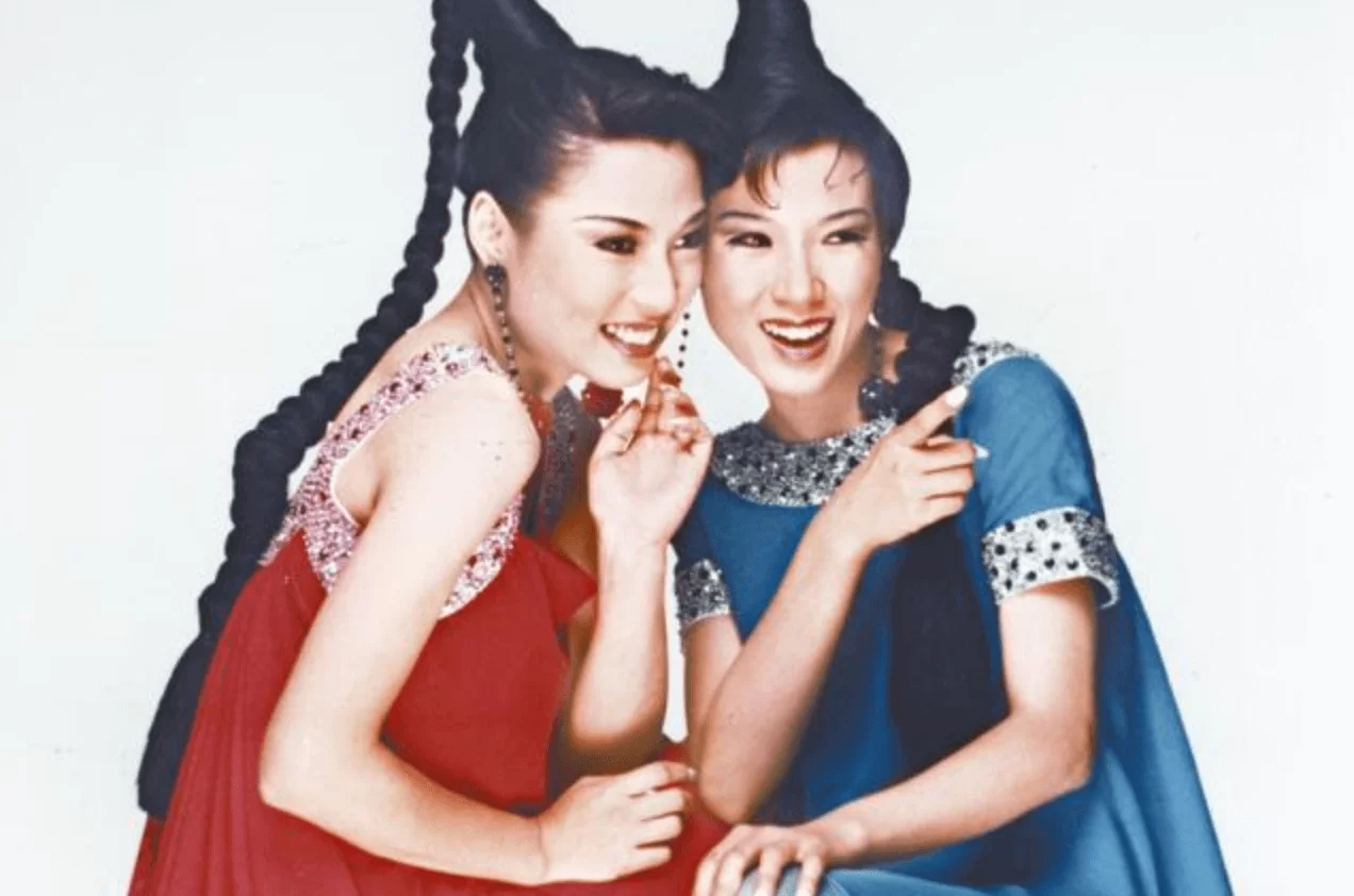 Jodi（左）和Connie組成Face To Face